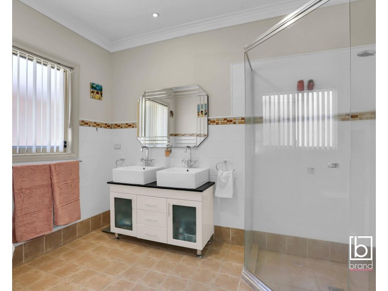 43 Mulwala Drive, Wyee Point NSW 2259