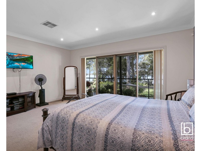 43 Mulwala Drive, Wyee Point NSW 2259