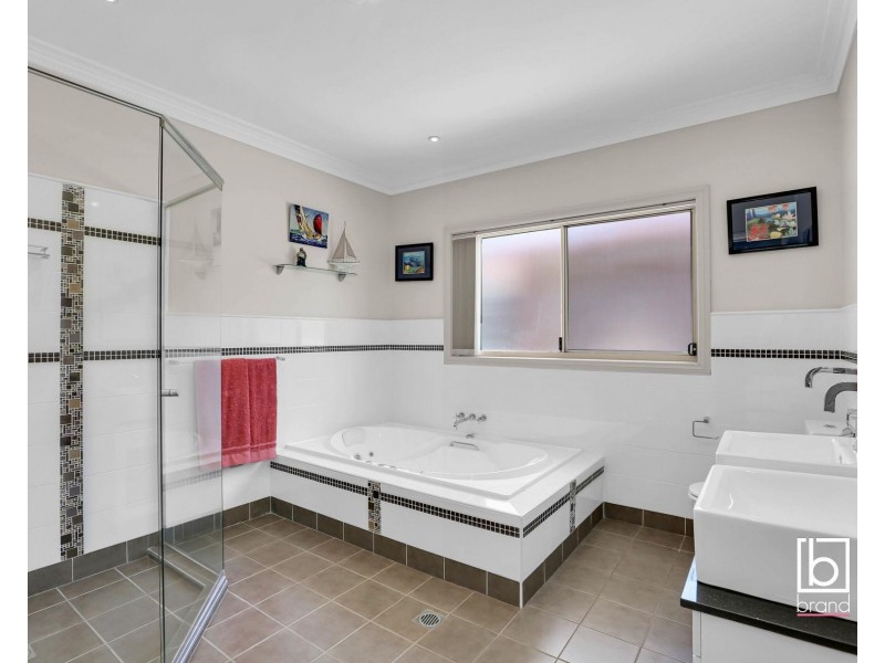 43 Mulwala Drive, Wyee Point NSW 2259