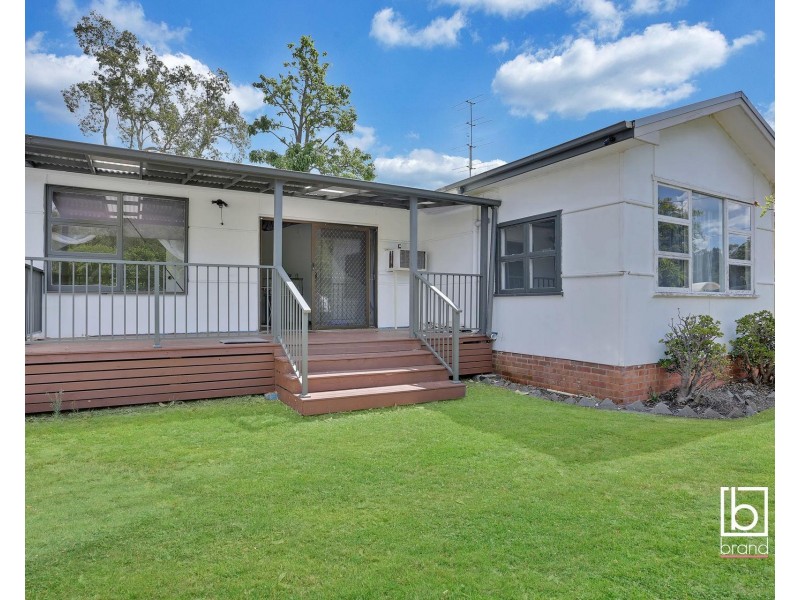 4 Sunrise Avenue, Budgewoi NSW 2262