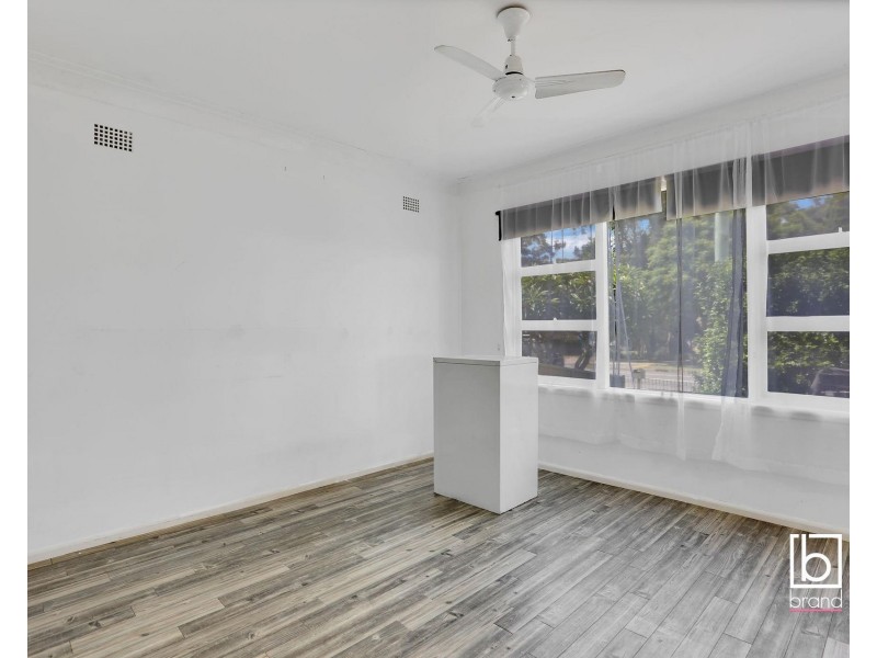 4 Sunrise Avenue, Budgewoi NSW 2262