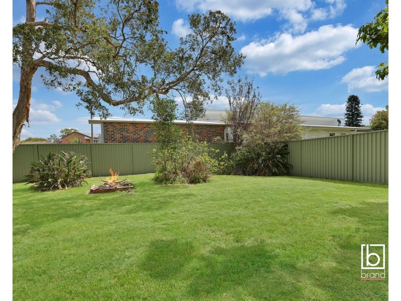 4 Sunrise Avenue, Budgewoi NSW 2262