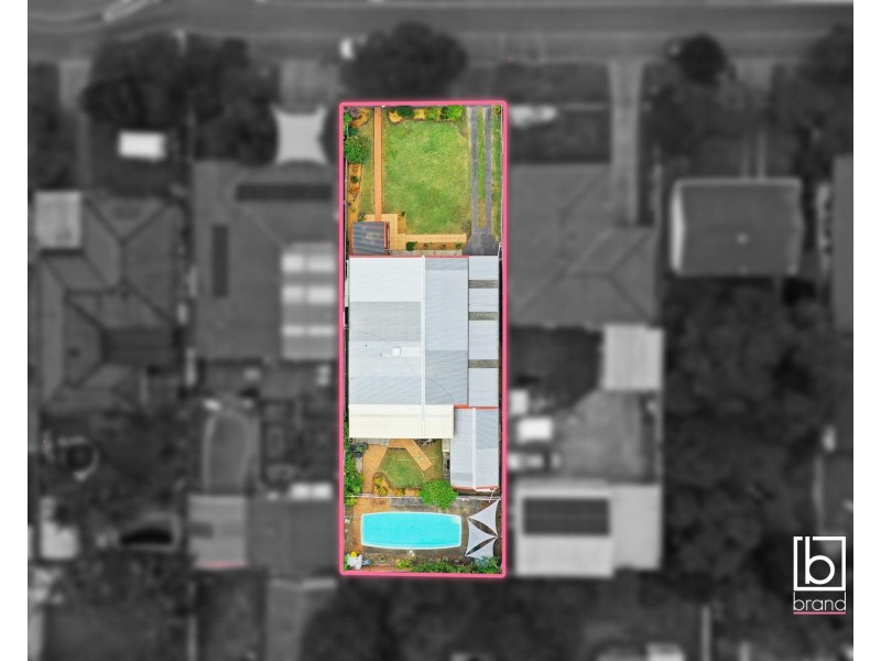 14 Bundilla Parade, Berkeley Vale NSW 2261