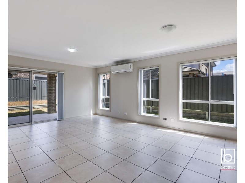 11 Addison Avenue, Woongarrah NSW 2259
