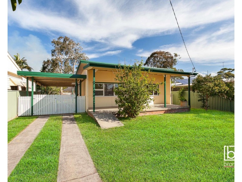 11 Wallis Avenue, Canton Beach NSW 2263