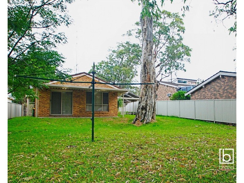 5 Munmorah Avenue, Charmhaven NSW 2263