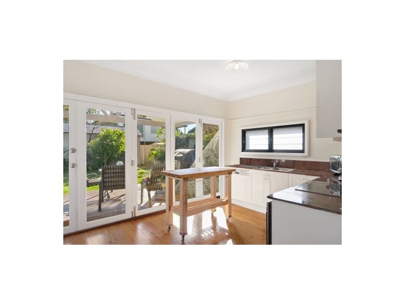 14 The Corso, Gorokan NSW 2263