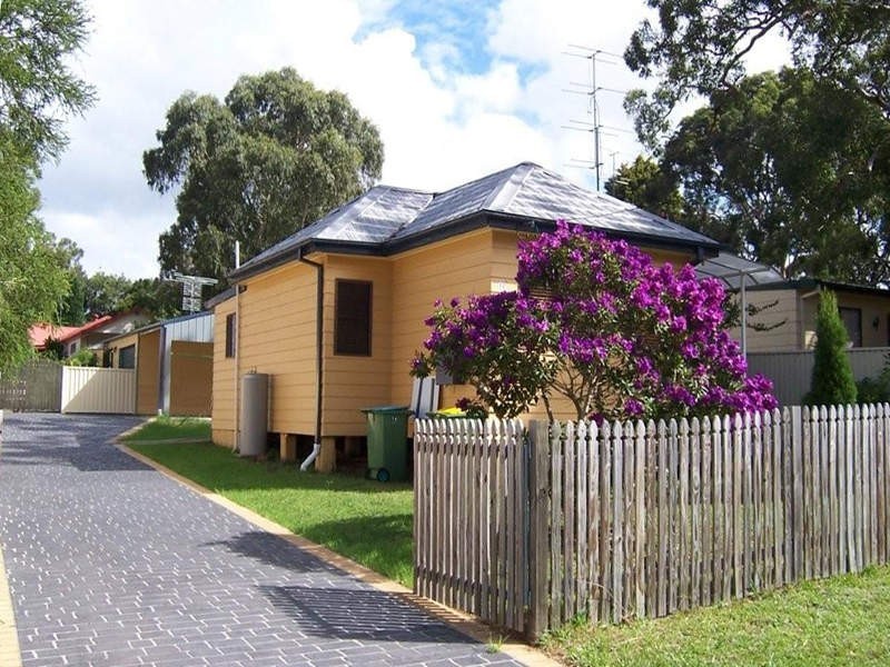 16 Munmorah Avenue, Charmhaven NSW 2263