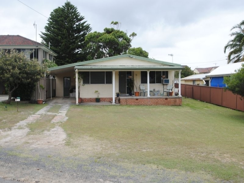 3 Lawson Street, Norah Head NSW 2263