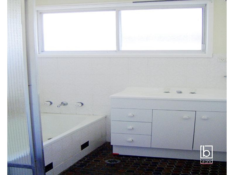 94 Dudley Street, Gorokan NSW 2263