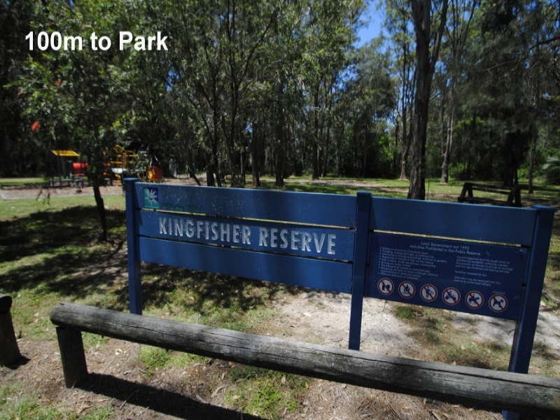 14 Lakeshore Avenue, Chain Valley Bay NSW 2259