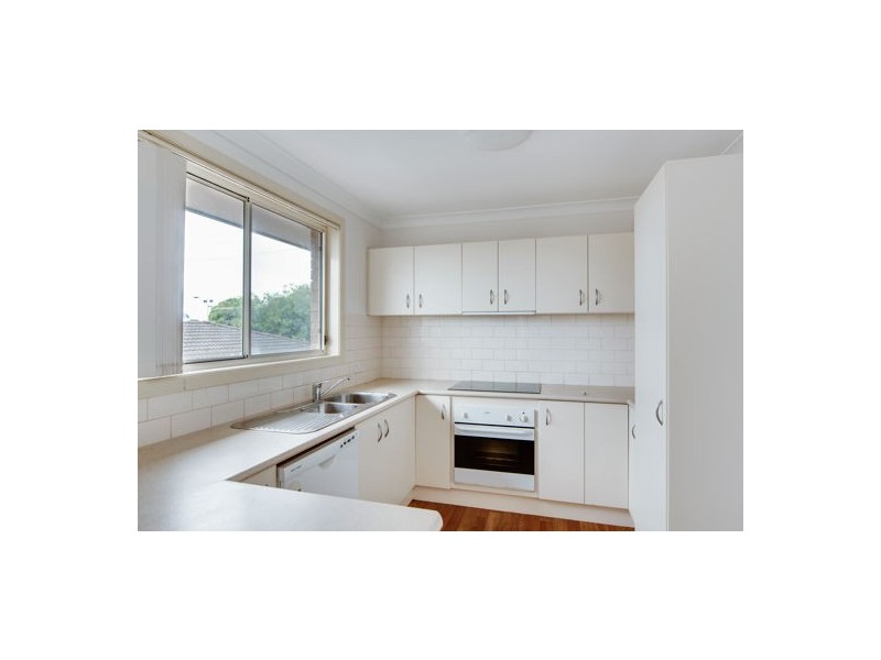 2/288 Main Road, Toukley NSW 2263