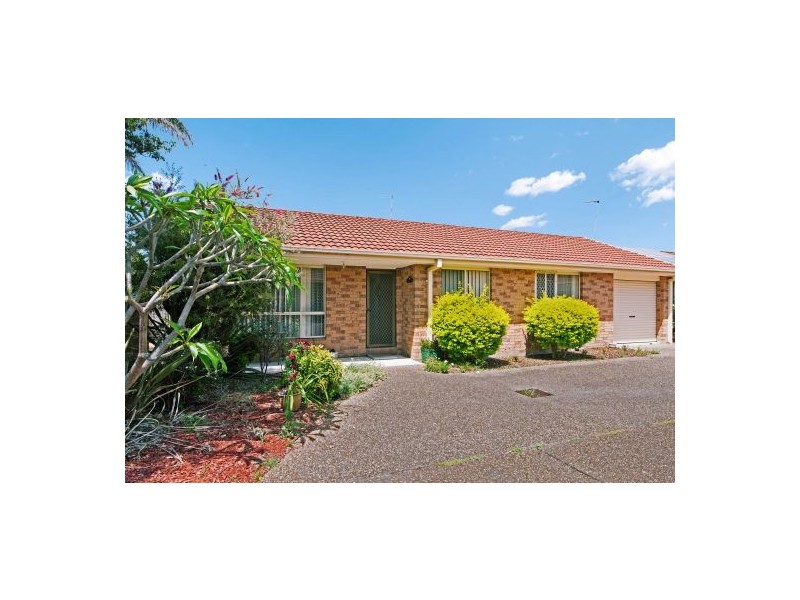 8 Canton Beach Road, Toukley NSW 2263