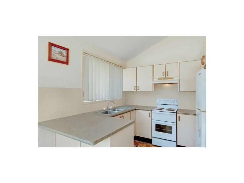 8 Canton Beach Road, Toukley NSW 2263