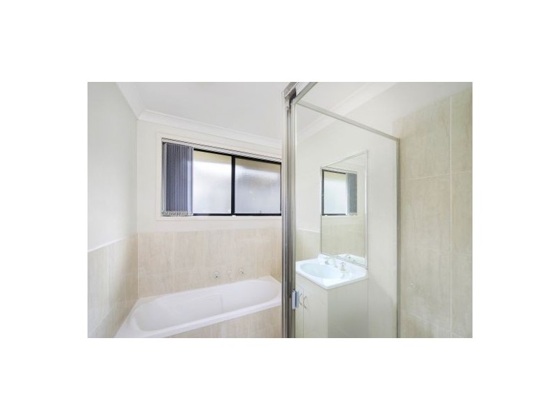 16 Nangar Street, Woongarrah NSW 2259