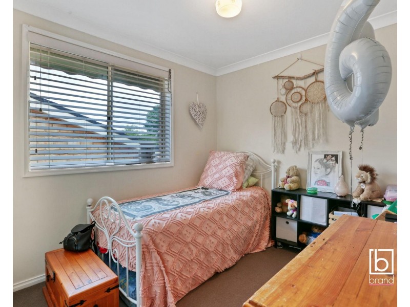 9 Gavin Way, Lake Haven NSW 2263