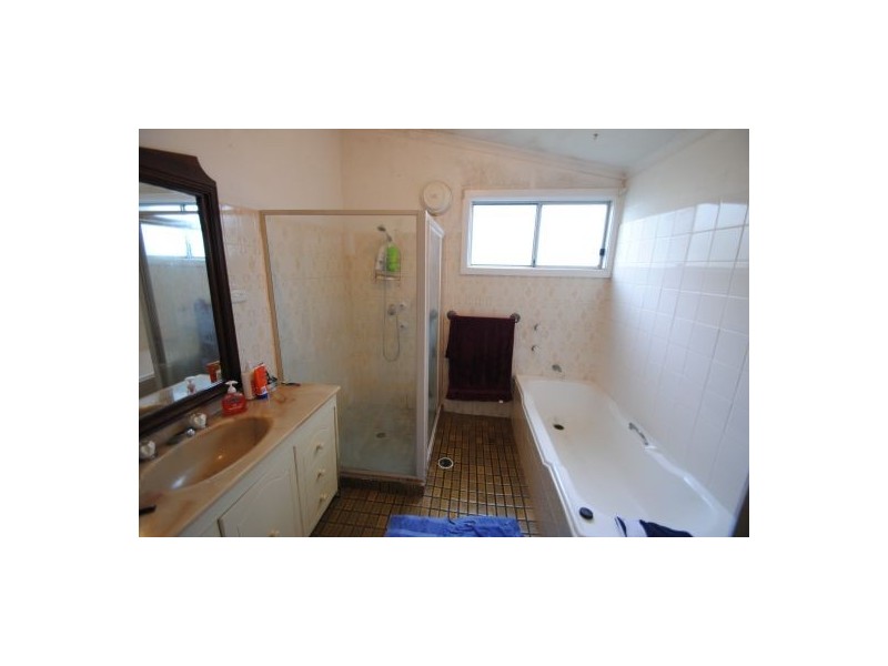 12 Glenavon Street, Toukley NSW 2263