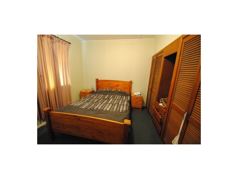 12 Glenavon Street, Toukley NSW 2263