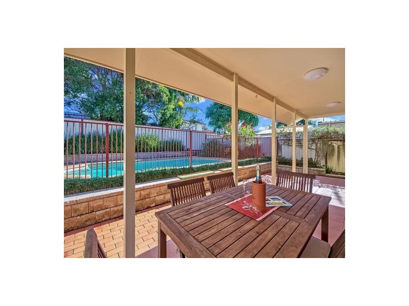 68 Sunrise Avenue, Budgewoi NSW 2262