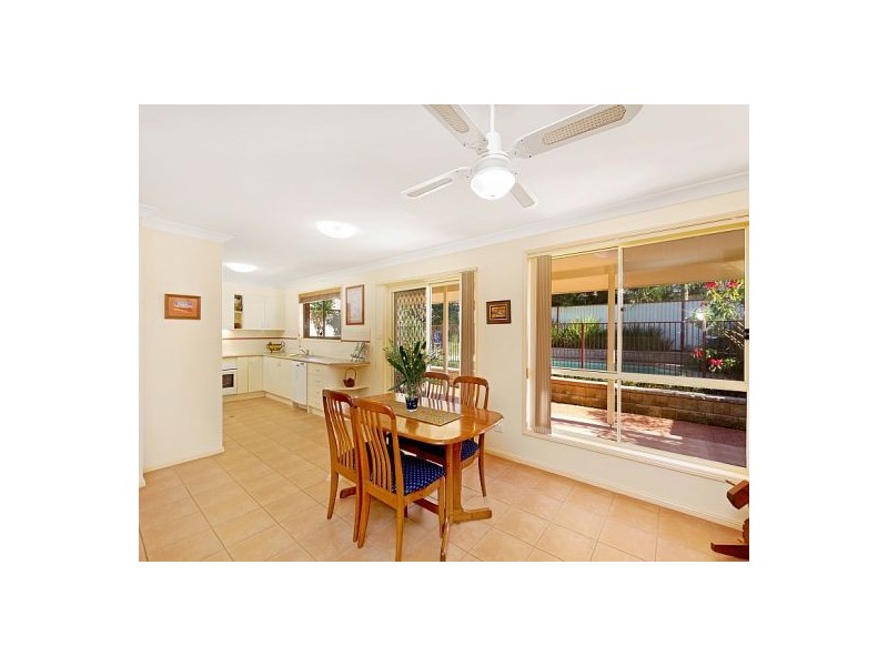 68 Sunrise Avenue, Budgewoi NSW 2262