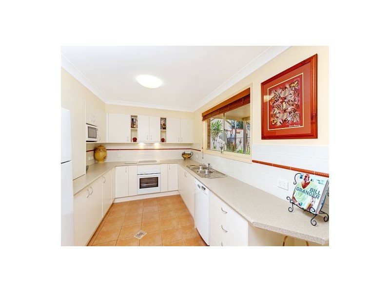 68 Sunrise Avenue, Budgewoi NSW 2262