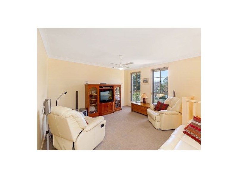 68 Sunrise Avenue, Budgewoi NSW 2262