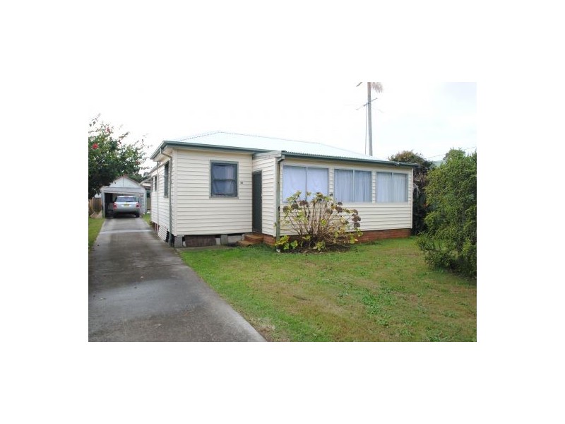 48 Moss Avenue, Toukley NSW 2263