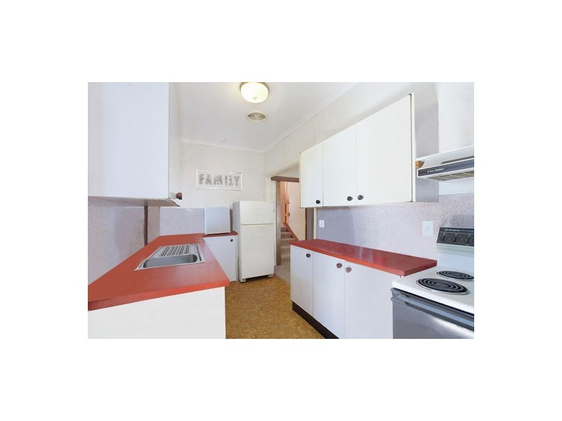 15 Tosca Drive, Gorokan NSW 2263