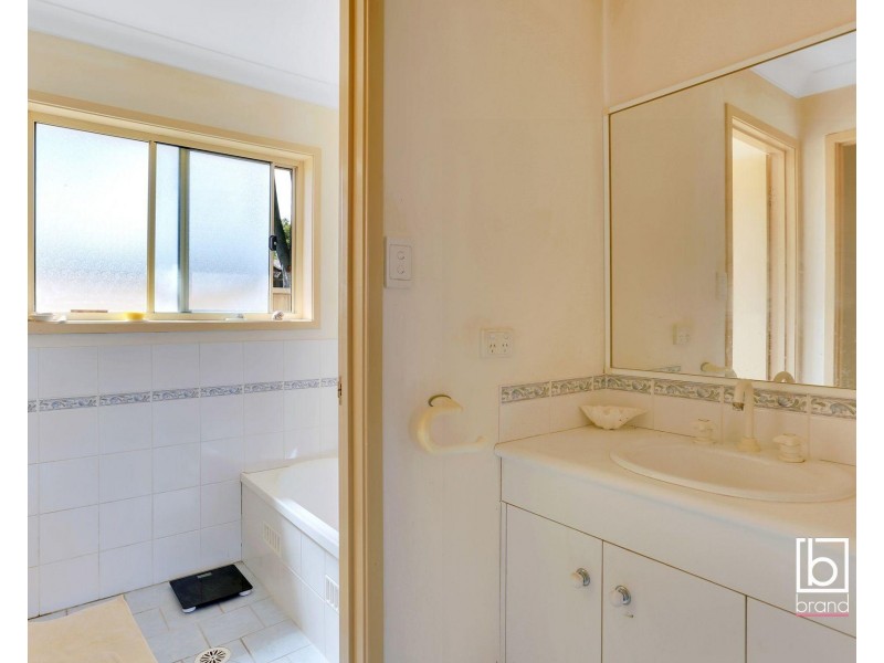 1a Myrna Road, Wyongah NSW 2259