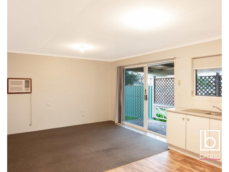 5a Holly Close, Lake Haven NSW 2263