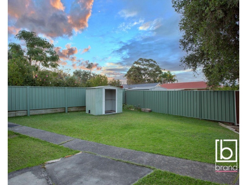 5a Holly Close, Lake Haven NSW 2263