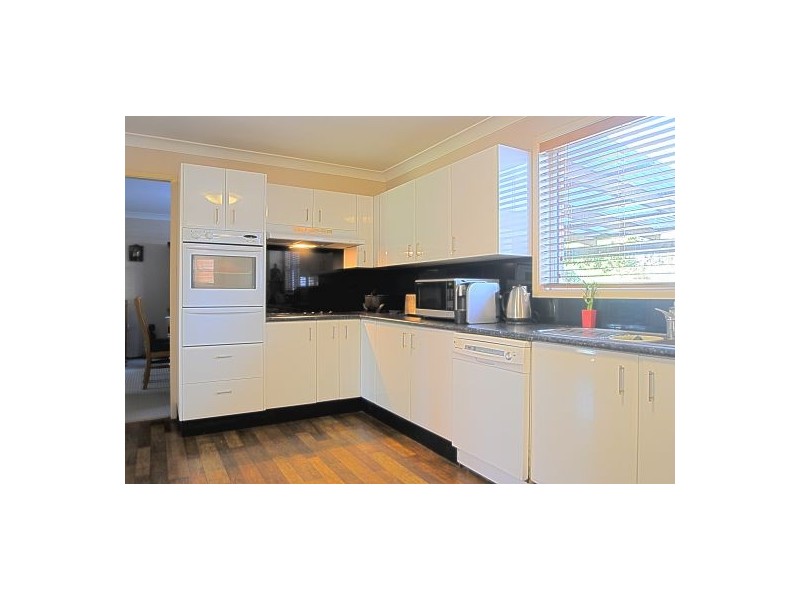 2 Vimiera Close, Norah Head NSW 2263