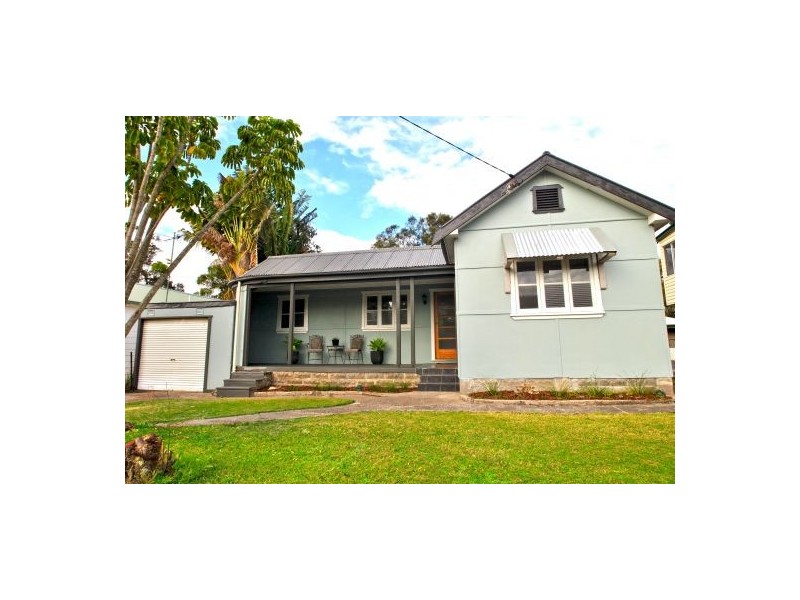 10 Kewalo Av, Budgewoi NSW 2262