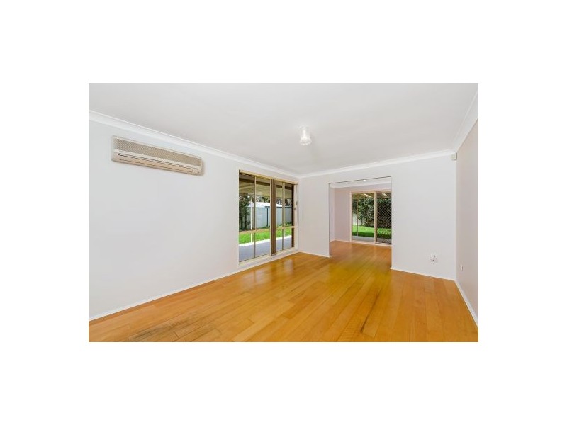 4 Karwin Close, Buff Point NSW 2262