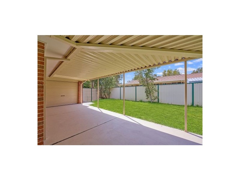4 Karwin Close, Buff Point NSW 2262