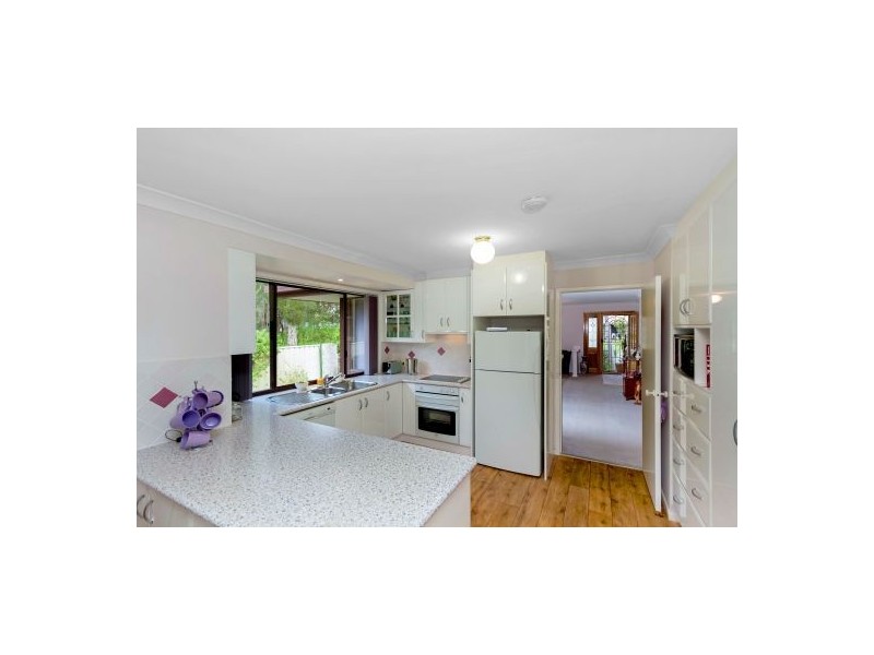 20 Queens Road, Lake Munmorah NSW 2259