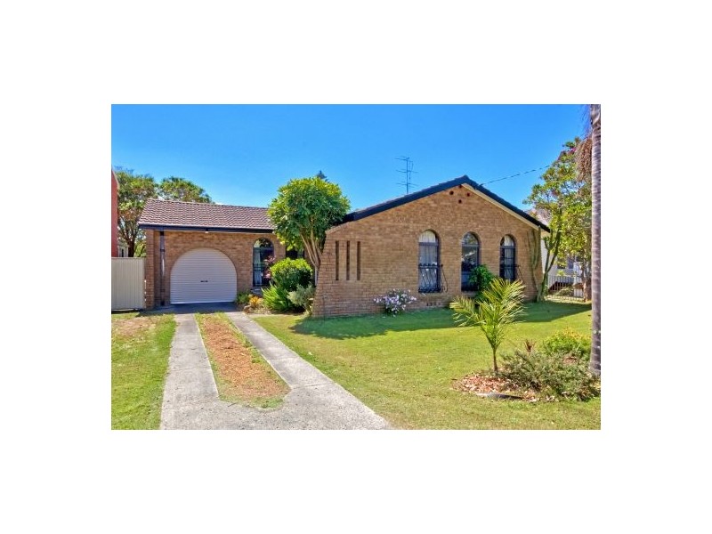 8 Stafford Street, Noraville NSW 2263