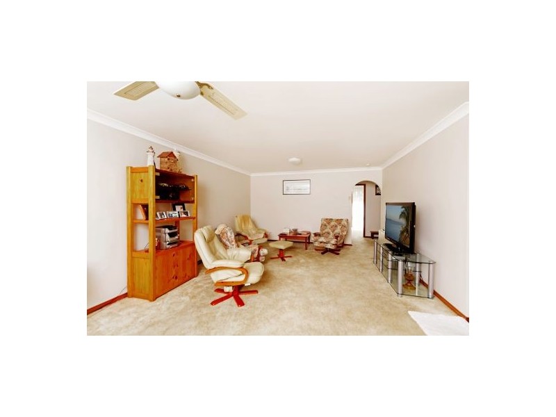 13/1 Dan Close, Gorokan NSW 2263