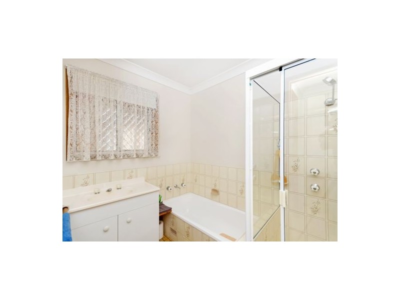 13/1 Dan Close, Gorokan NSW 2263