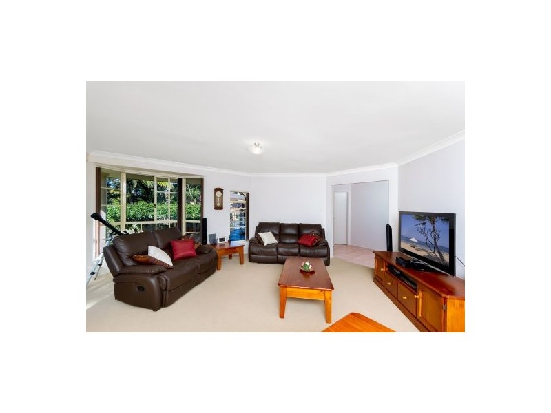 4 Linmar Close, Gwandalan NSW 2259