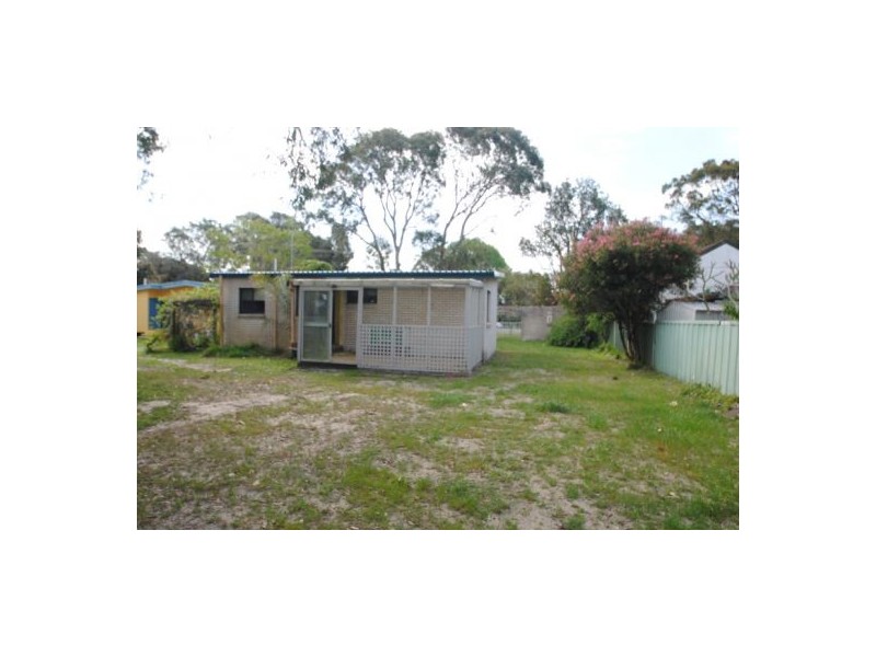 23 Kantara Road, Canton Beach NSW 2263