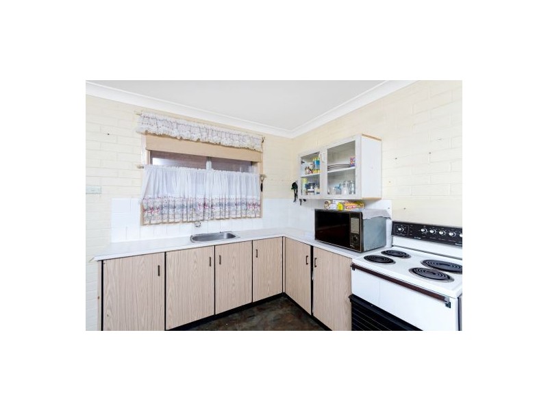 26 Eighth Avenue, Toukley NSW 2263