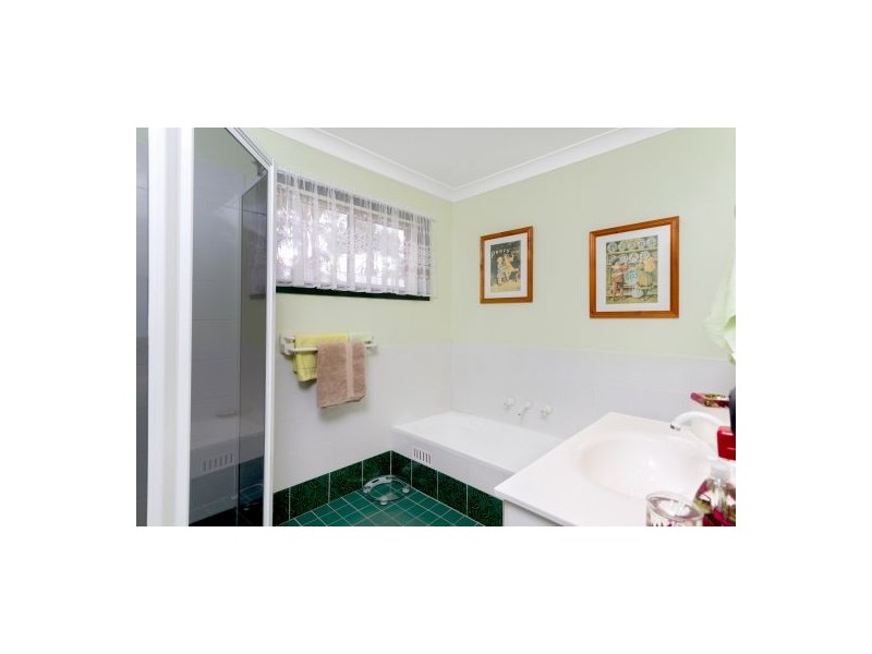 12 Leumeah Avenue, Chain Valley Bay NSW 2259