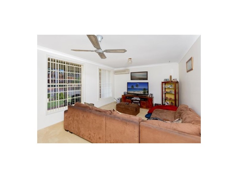 6 Pepper Close, Toukley NSW 2263