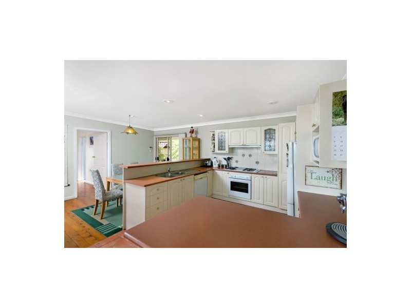 60 Donald Avenue, Kanwal NSW 2259