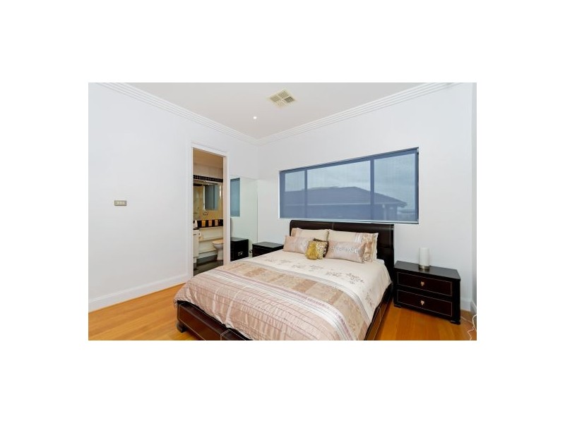 73 Ocean Parade, The Entrance NSW 2261