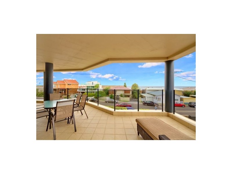 73 Ocean Parade, The Entrance NSW 2261