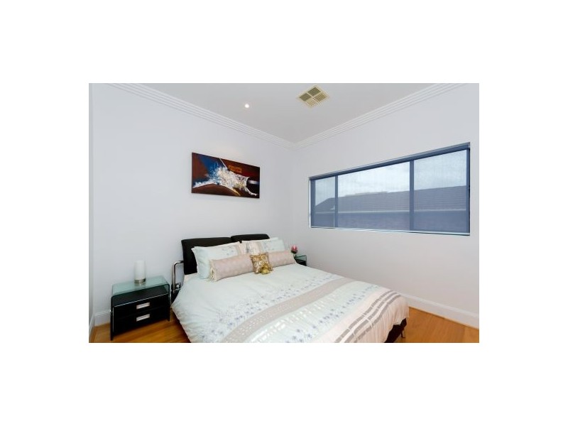 73 Ocean Parade, The Entrance NSW 2261