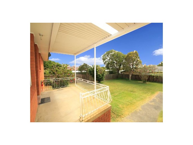 54 Dampier Blvd, Killarney Vale NSW 2261