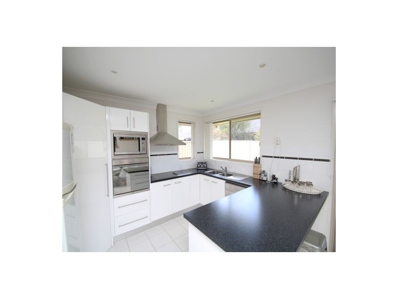 14 Hume Blvd, Killarney Vale NSW 2261